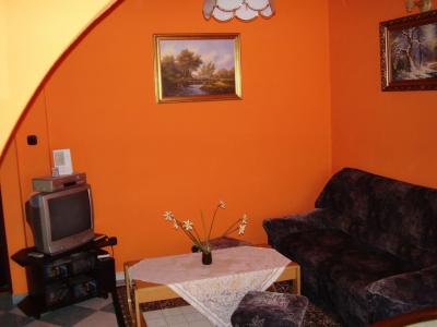 042f-p10.jpg