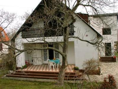 3fe6-balazs-villa-nyaralohaz-csopak-szep-kartya-1.jpg